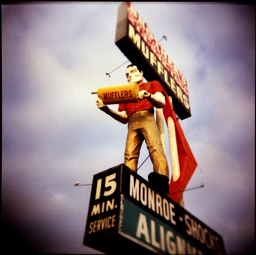 Read more about the article Do you know ‘The Muffler Men’?
